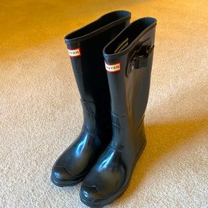 Hunter rain boot size 9 wide calf
